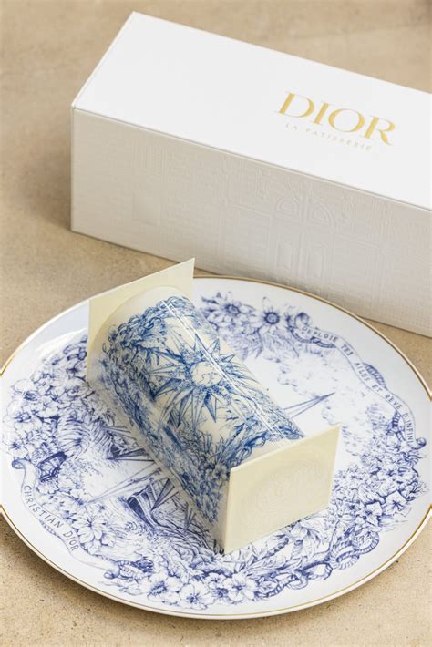 pâtisserie dior prix